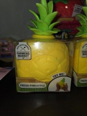 Jumbo Pineapple